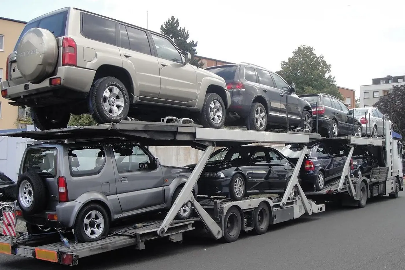 Предлагали недорогие автомобили из Европы и стали фигурантами уголовного дела. Почему вкус "халявы" оказался горьким