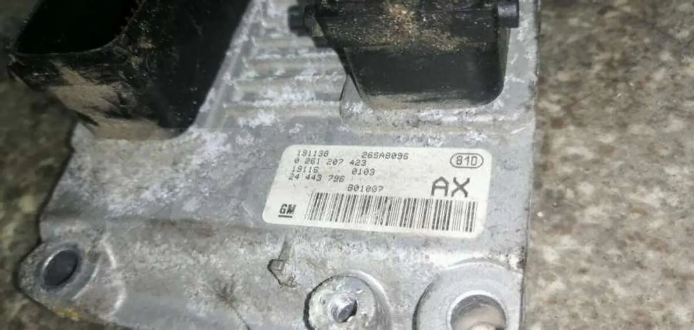 Блок управления двигателем к Opel Corsa 2003