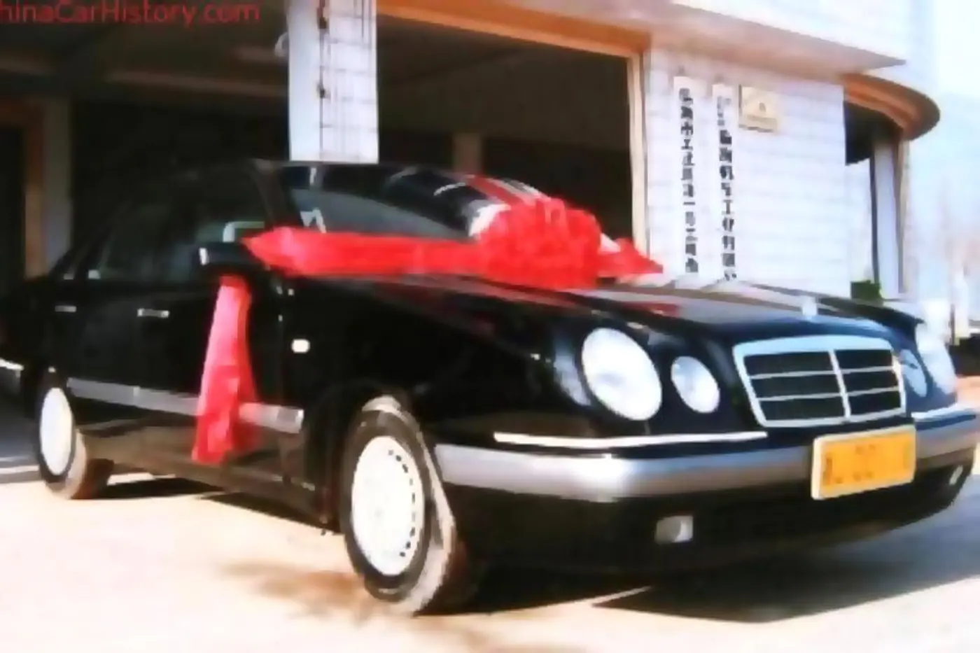Audi 100 с кузовом от Mercedes E-Class. Как появился первый автомобиль Geely?