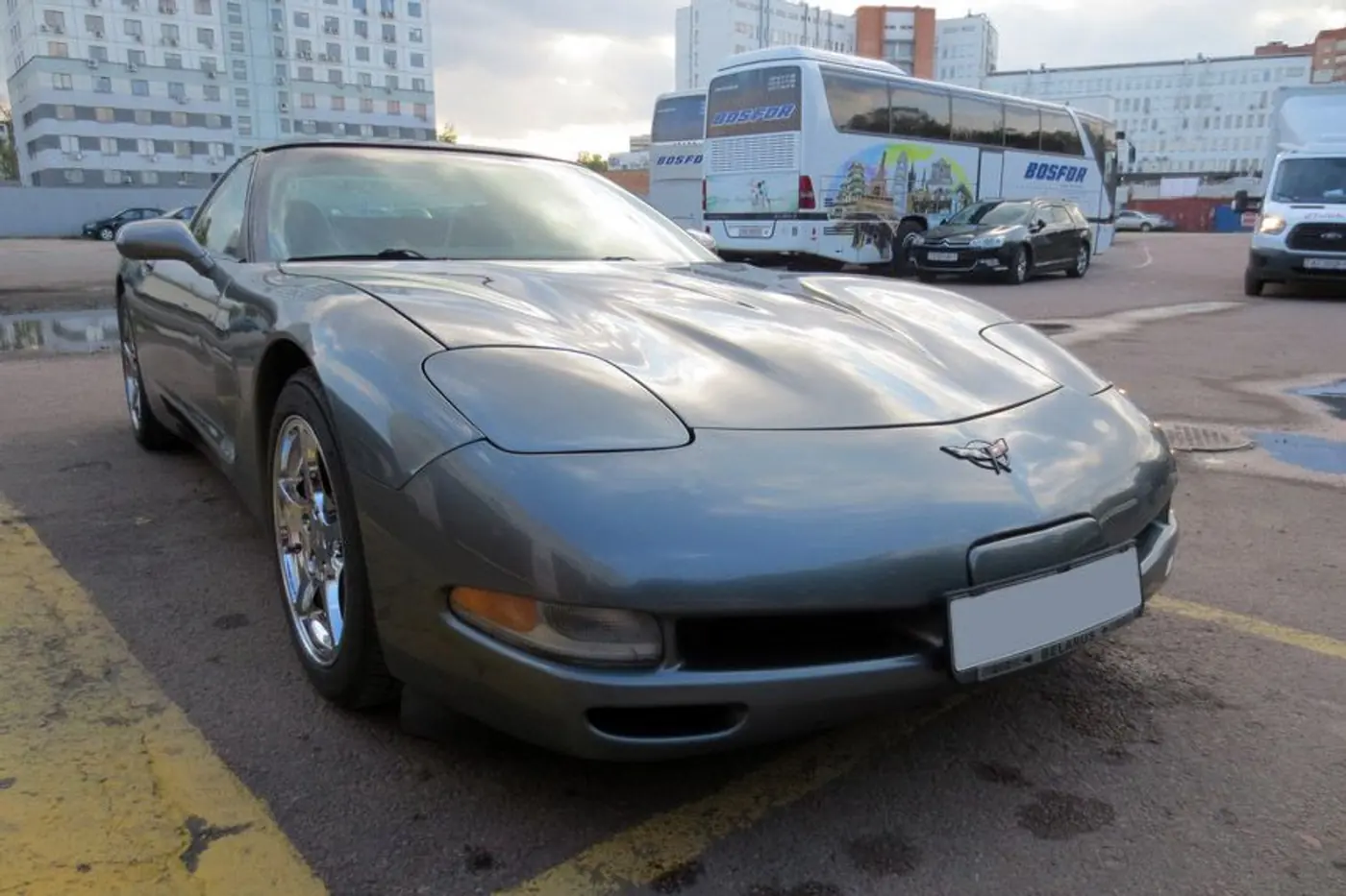 "В потоке постоянно хотят со мной гоняться - зачем?" Мнение владельца Chevrolet Corvette