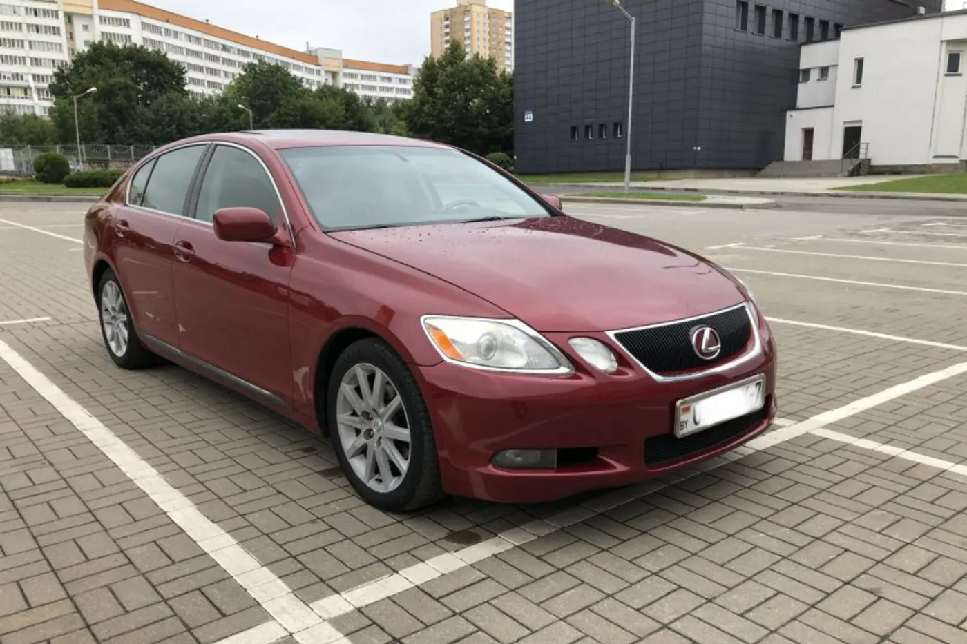 Выглядит дороже, чем есть на самом деле. Подборка "понтовых" автомобилей дешевле "бюджетника"