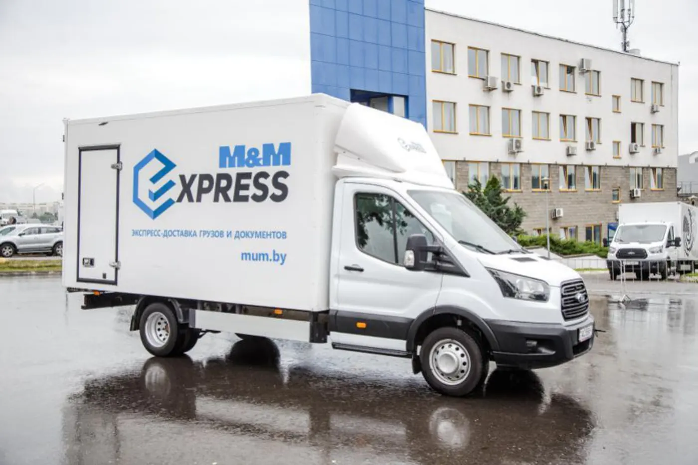 100.000 км за год: как Ford Transit "выживает" в экспресс-доставке?