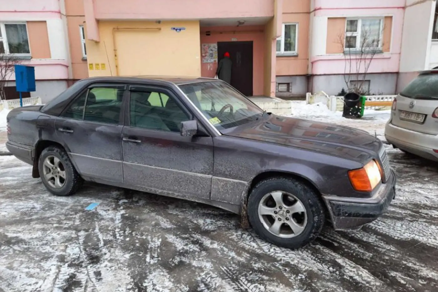 Дизель, "автомат", до 5000 долларов. Есть варианты?