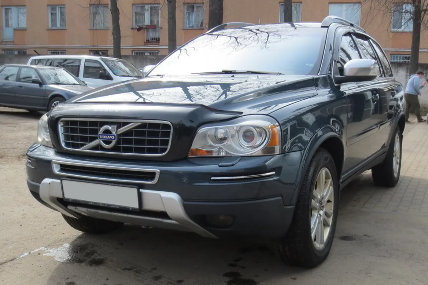 "Покажите любой Volvo – сразу найду, что в нем надо сделать на полторы тысячи долларов". Мнение владельца Volvo XC90