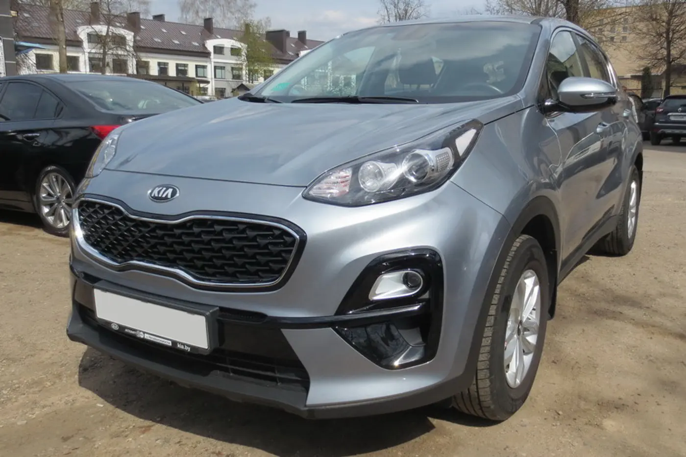 "Кошки лезут, будто медом намазано". Мнение владельца KIA Sportage