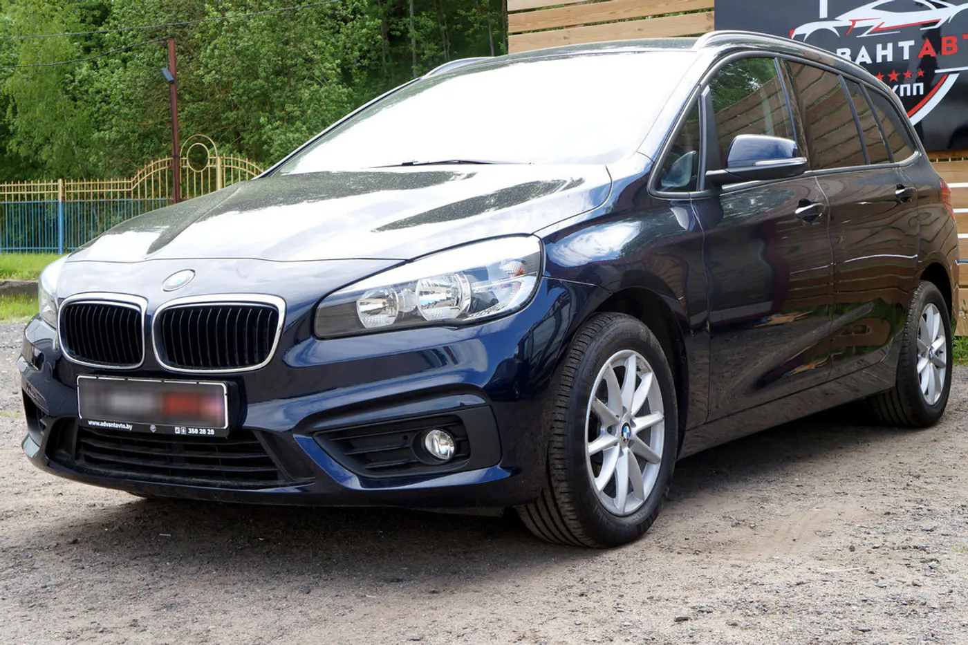 Три цилиндра и передний привод. Тест-драйв подержанного BMW 2 Gran Tourer