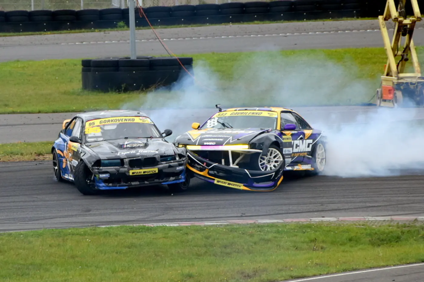 Давай, Рома, давай! Самые яркие моменты FIA NEZdrift в Стайках