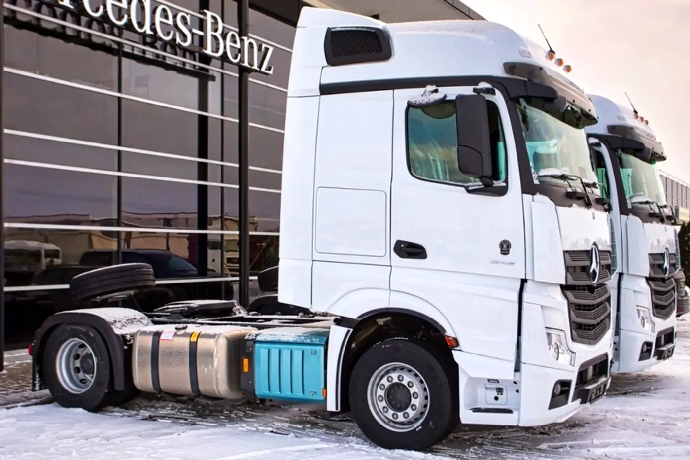 Mercedes-Benz перенесла испытания тягачей Actros из Финляндии в Якутию. Стало известно почему
