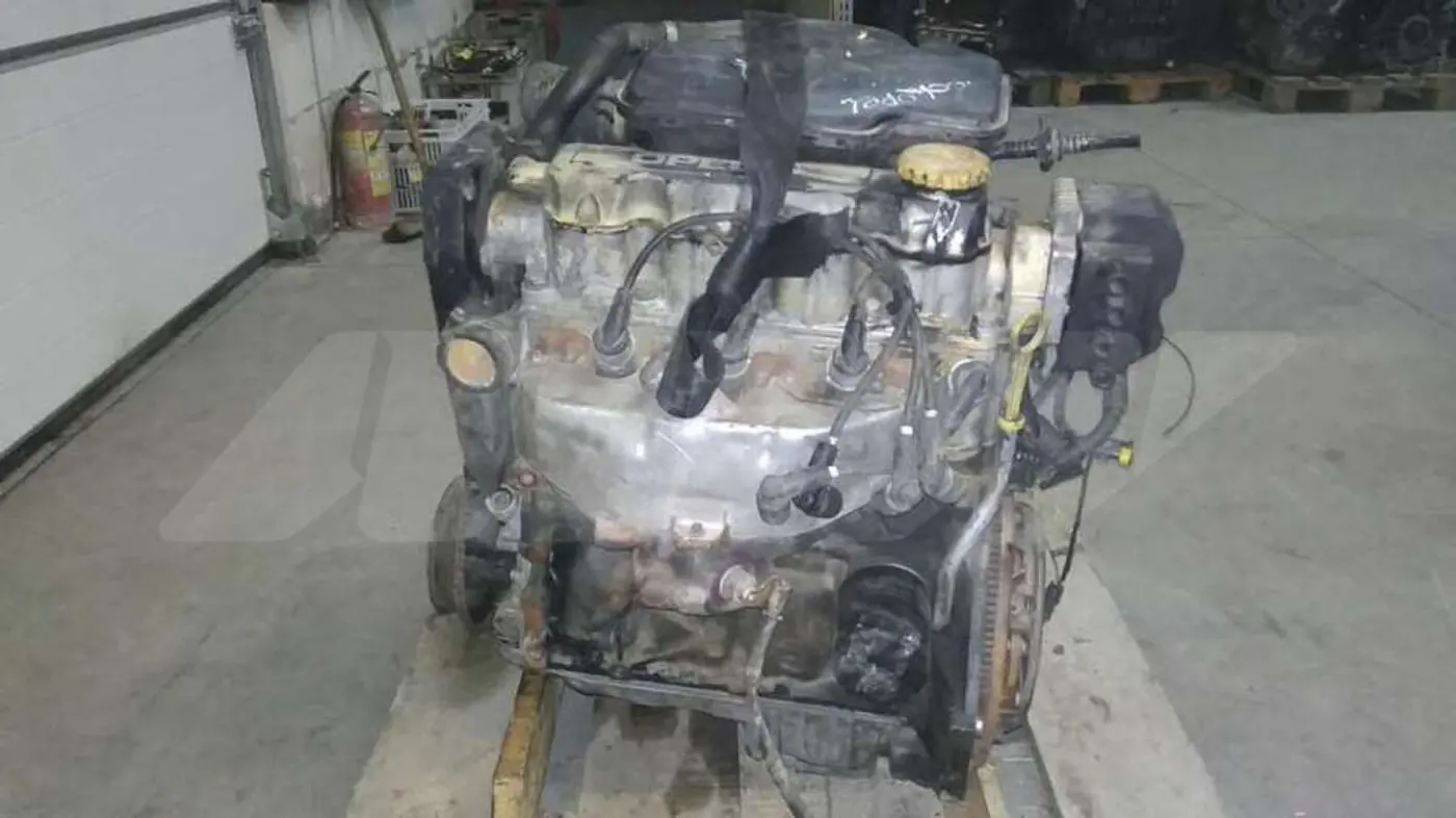 Двигатель к Opel Astra 1995