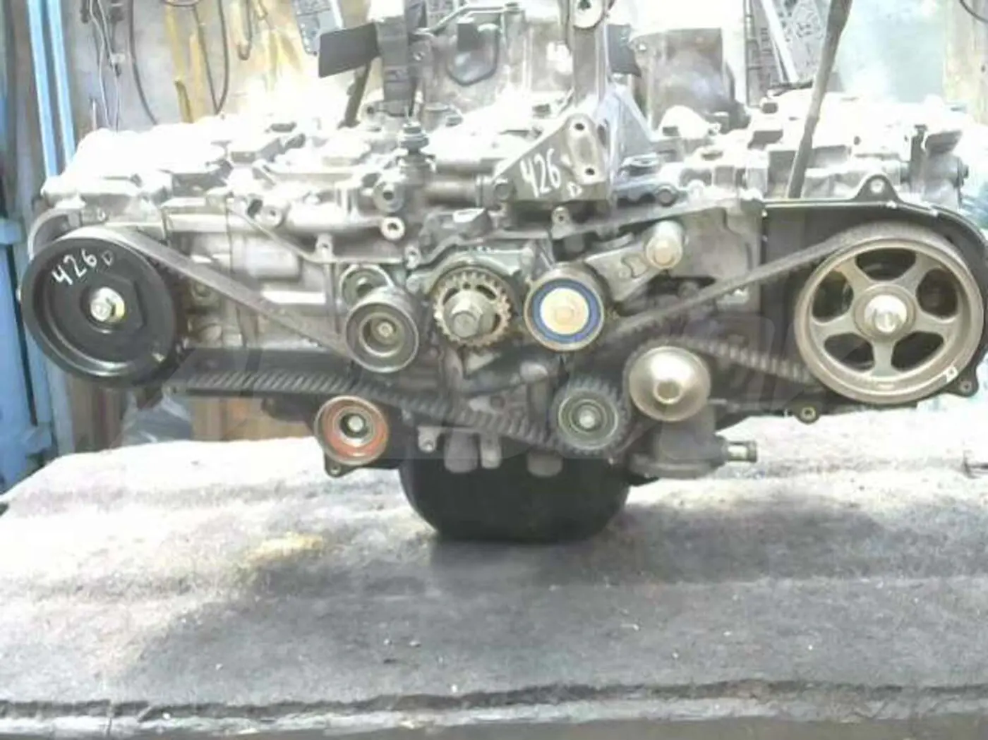 Двигатель к Subaru Forester 1999