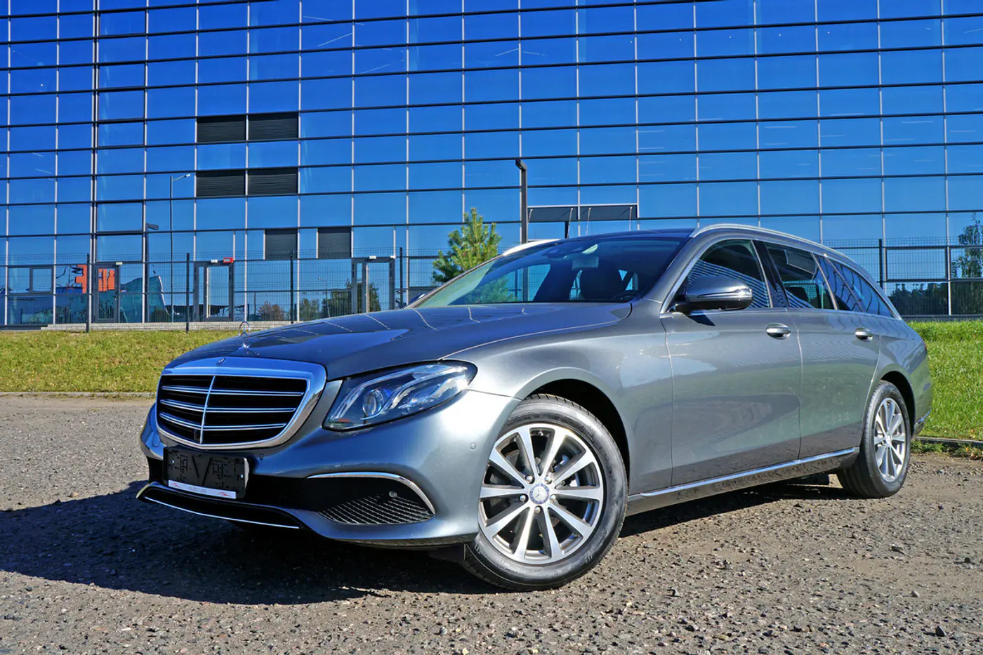 Что осталось от "крокодила"? Тест-драйв подержанного Mercedes-Benz S213