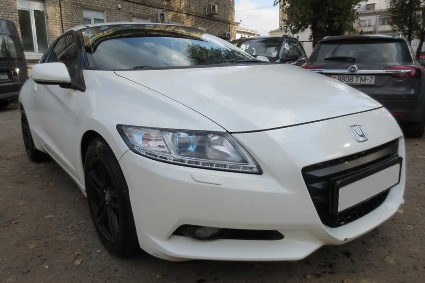 "Электромотор работает фактически как турбина". Мнение владельца Honda CR-Z