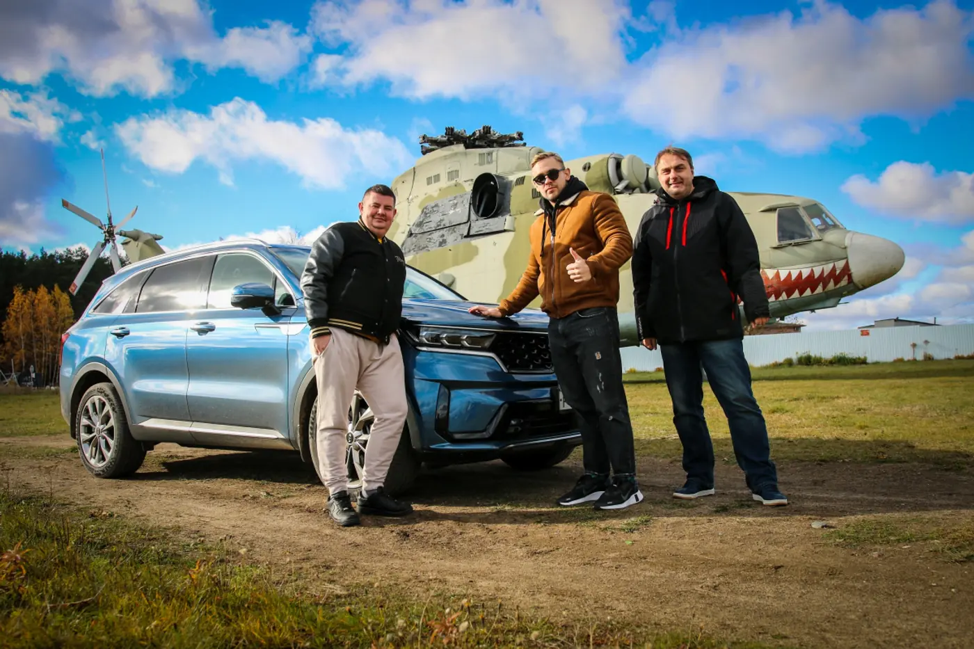 Народный обзор Kia Sorento. Как мы собрали подписчиков Instagram и провели тест-драйв