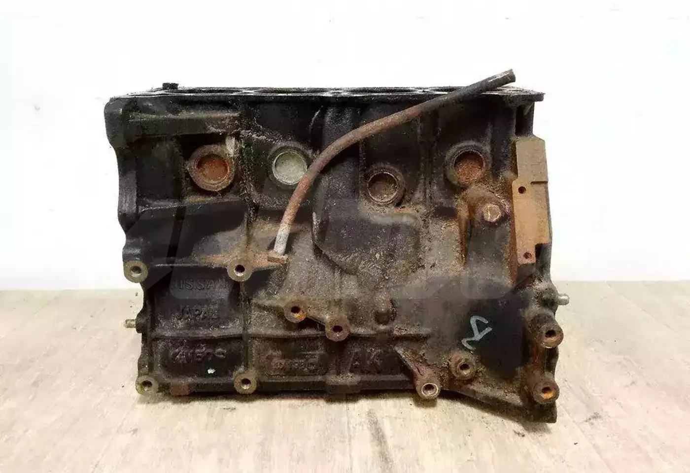 Двигатель к Nissan Almera 2001