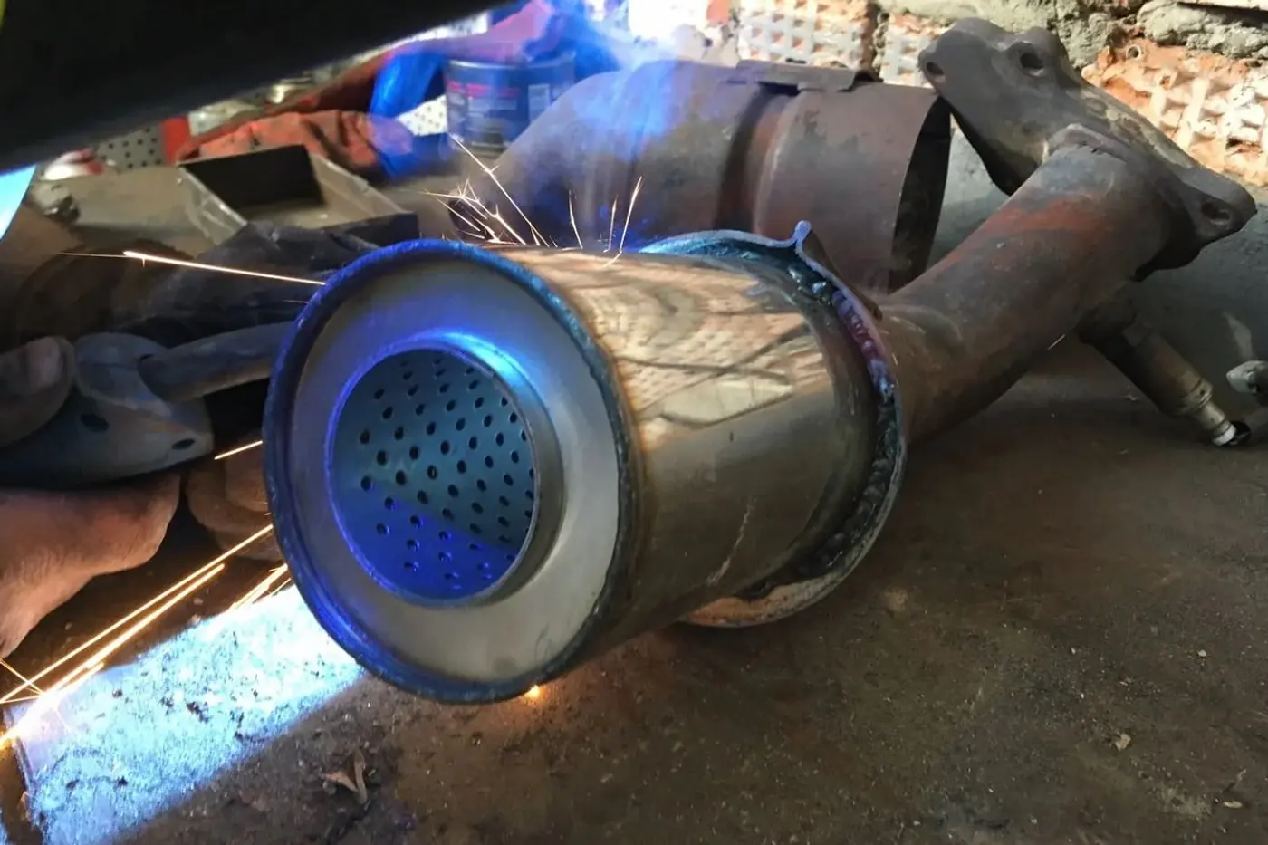 "Купил автомобиль, а "сажевик" и катализатор удалены". На что это влияет и как быть