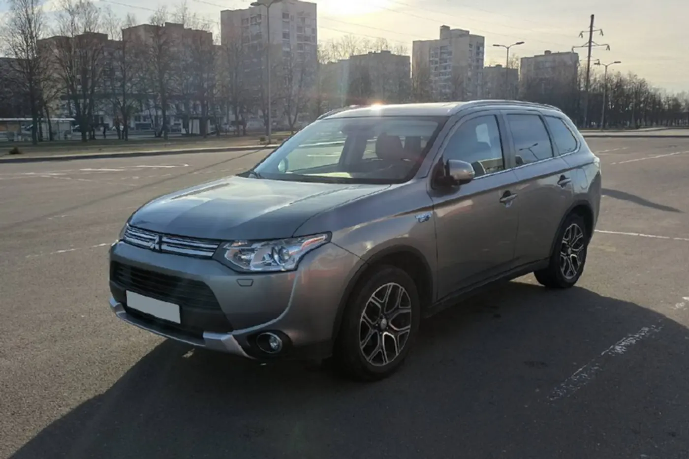 Гибрид работает как электромобиль. Можно ли на него отменить транспортный налог?