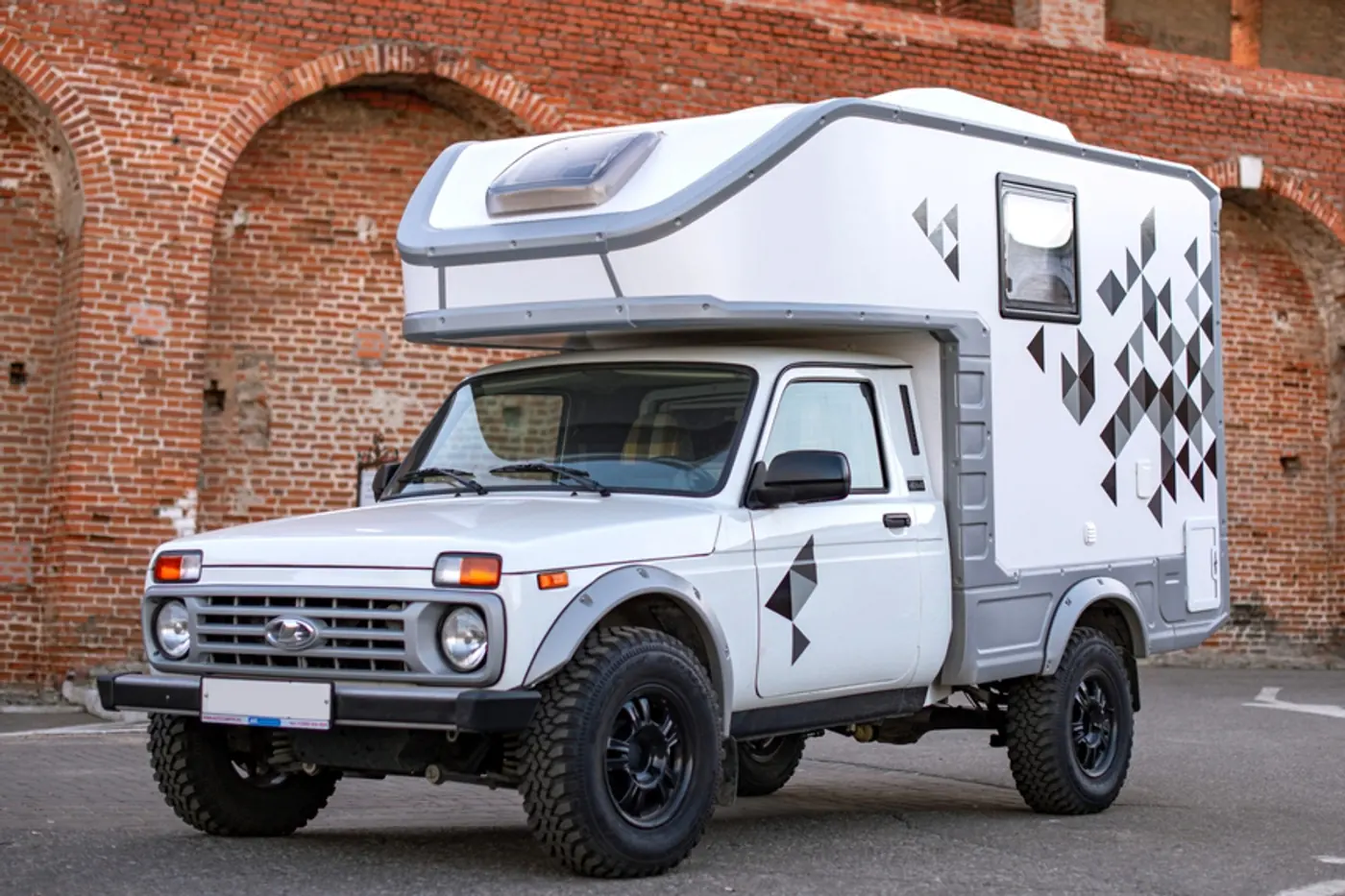 Кемпер на базе Lada Niva?! А ведь получилось!