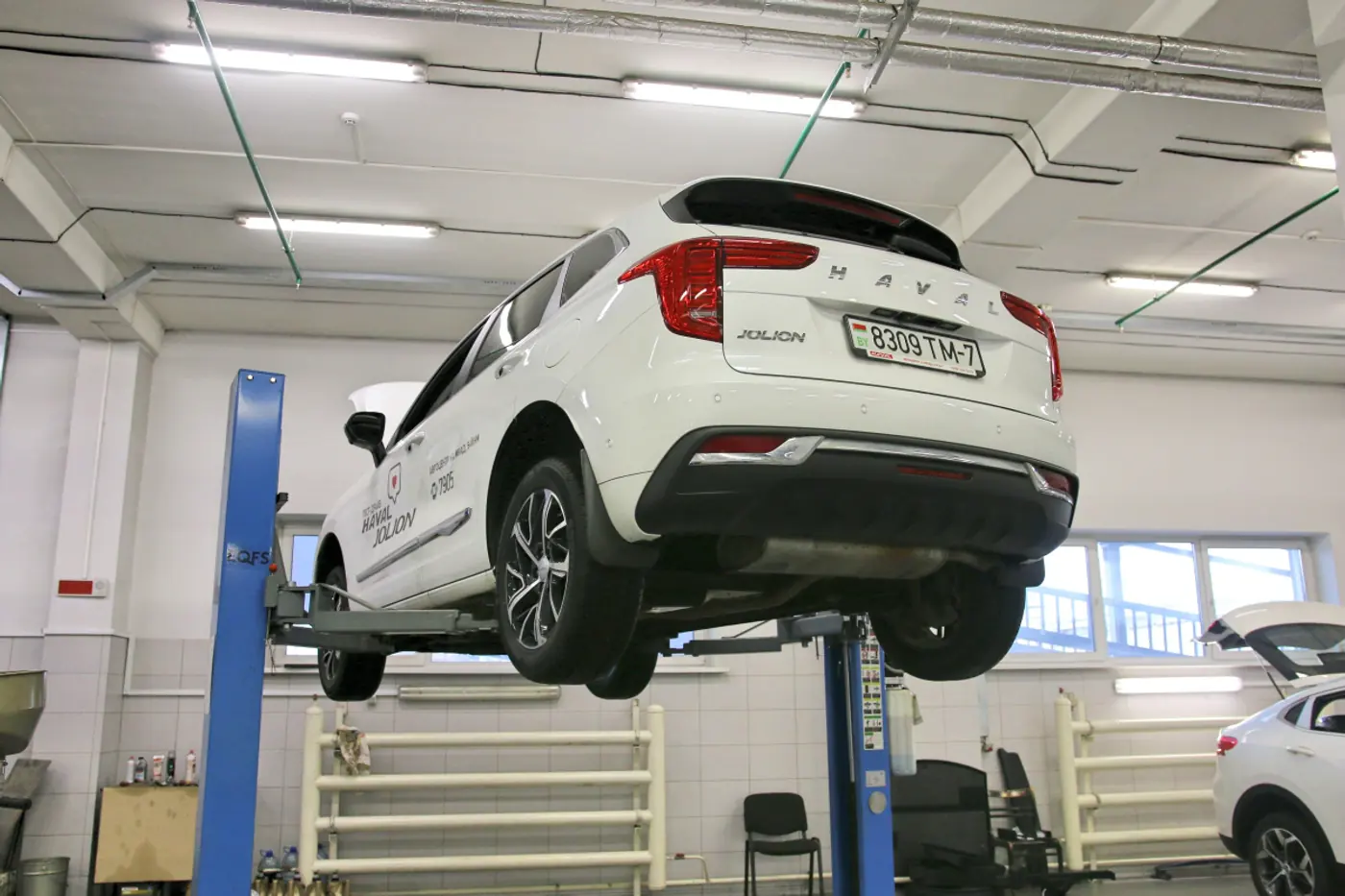 Много автомобиля, но мало антикора. "Разборка" Haval Jolion