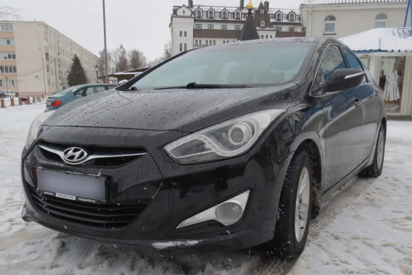 "По сравнению с Passat на ходу эта машина мягкая". Мнение владельца Hyundai i40