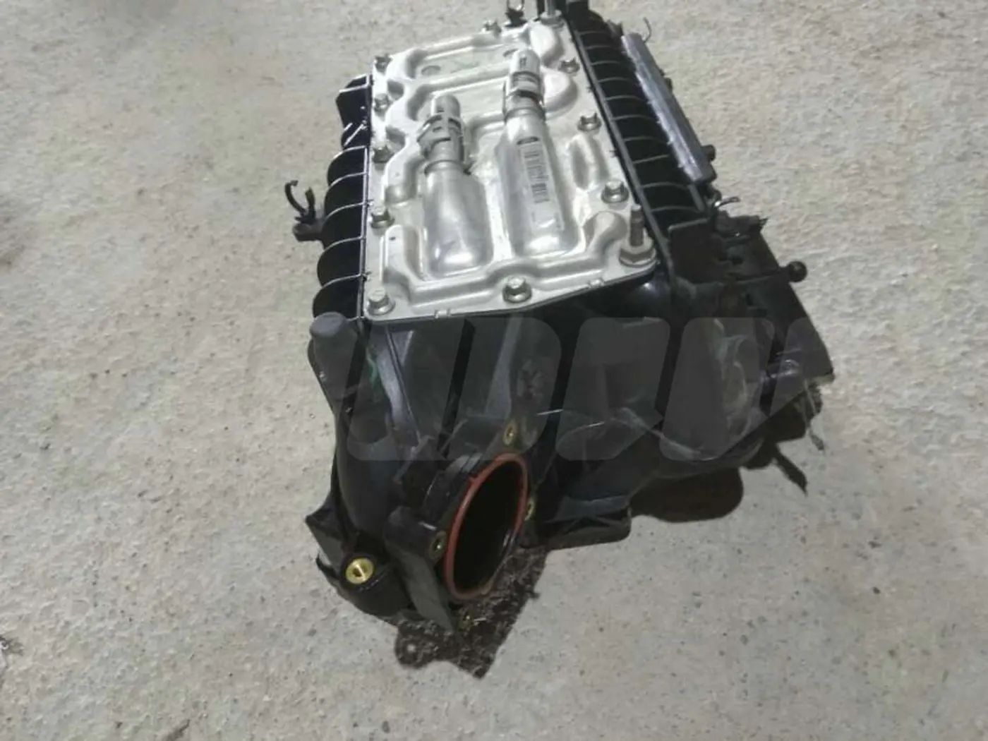 Коллектор впускной к Ford Escape 2015