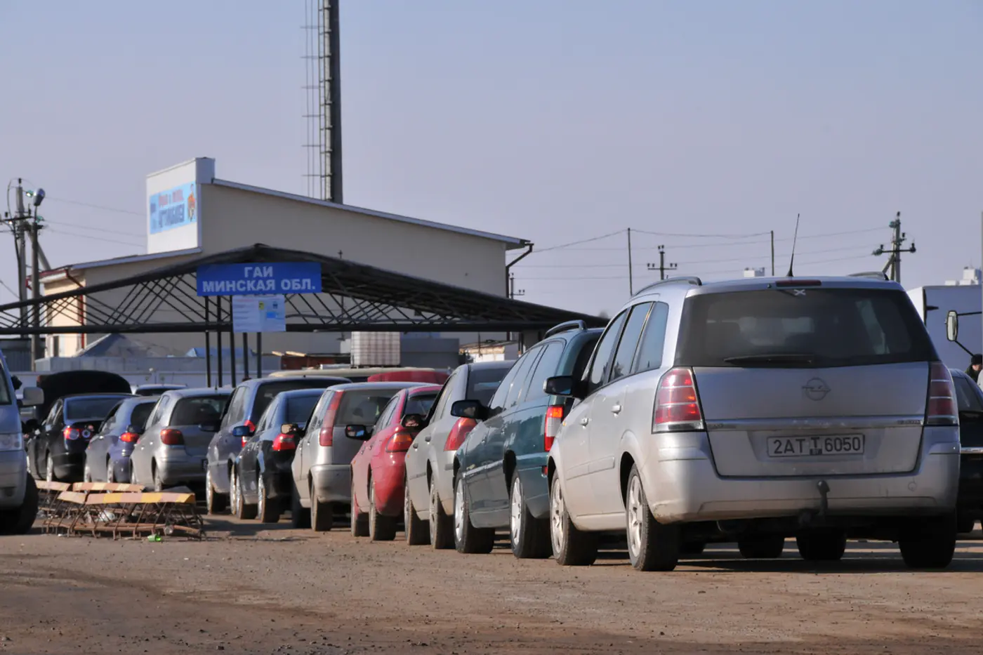 Теперь машину при покупке можно проверить по VIN. Пробуем и узнаем цену вопроса