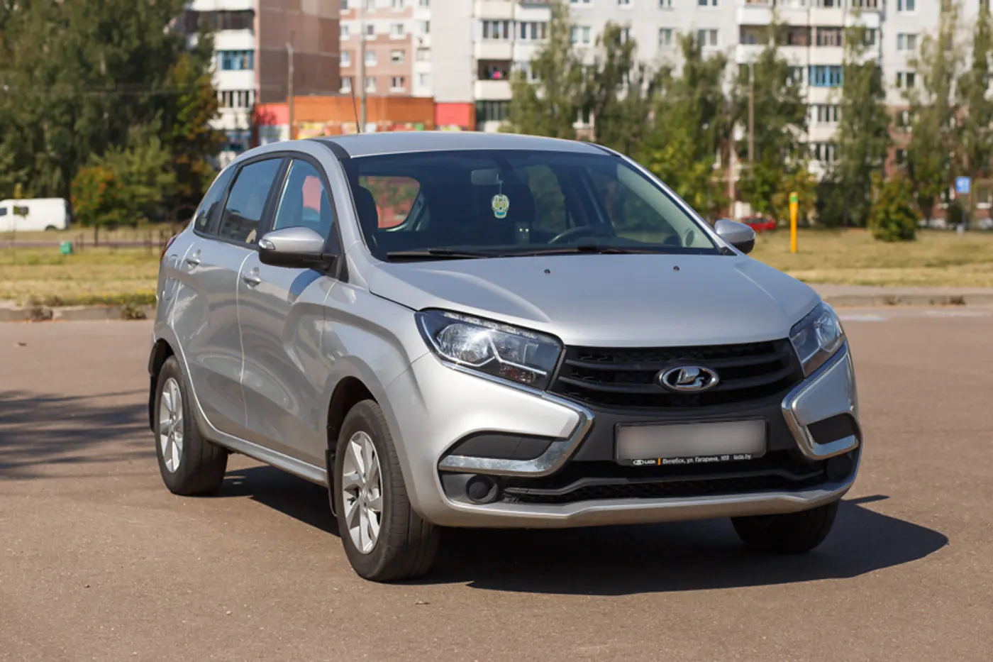 "От местных "официалов" даже не услышал извинений". Мнение владельца Lada XRay