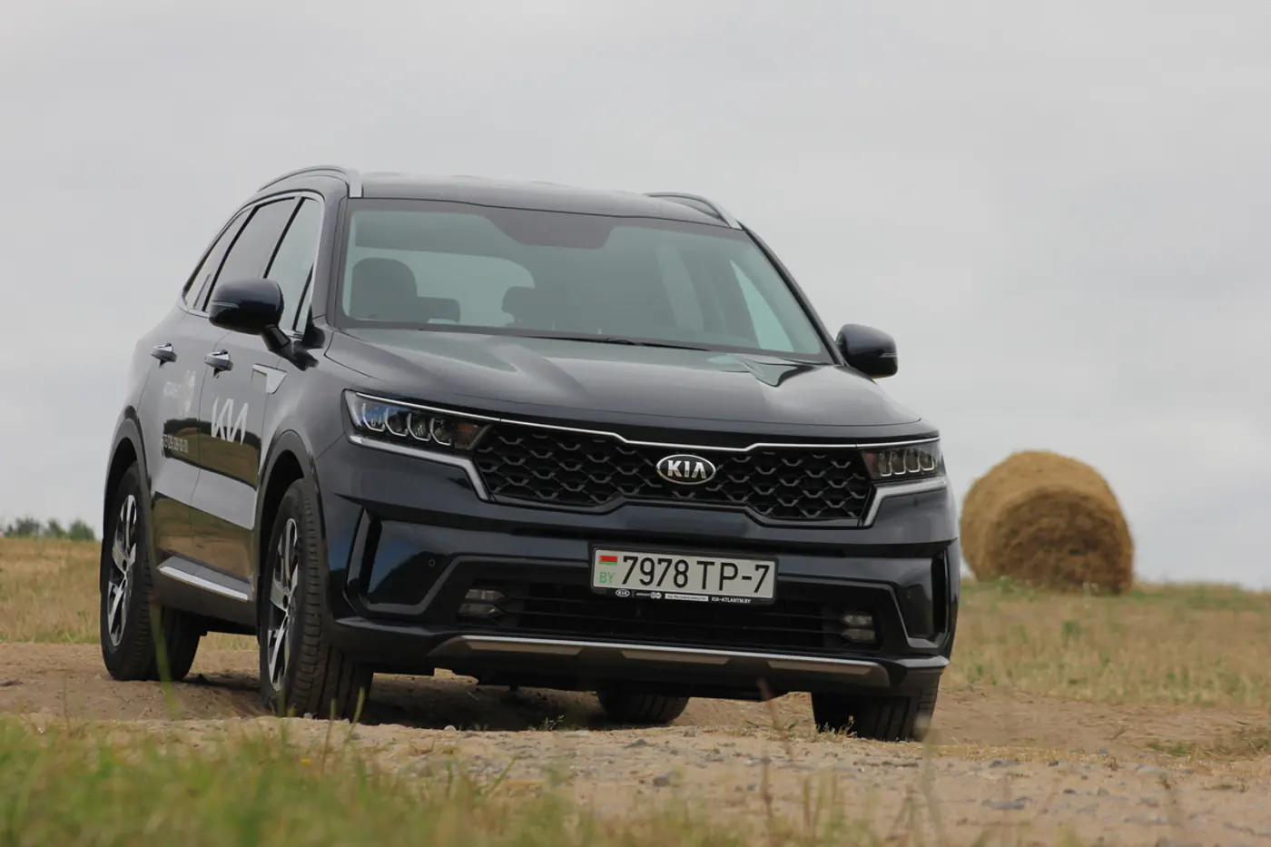 Сила или слабость? Тестируем бензиновый Kia Sorento в "простой" комплектации