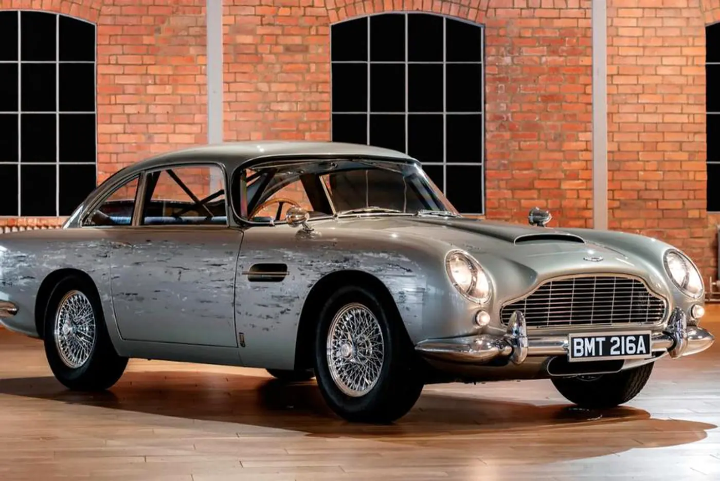 Бит, не крашен – и продан за 3,25 миллиона долларов. Уникальный Aston Martin ушел с молотка