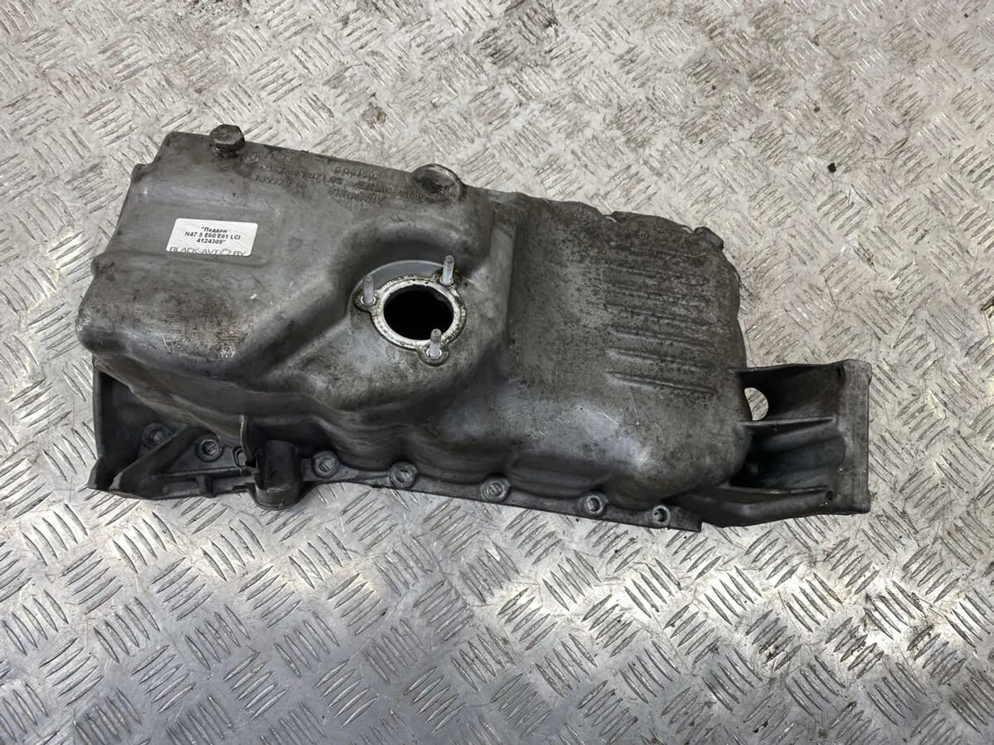 Поддон к BMW  2008