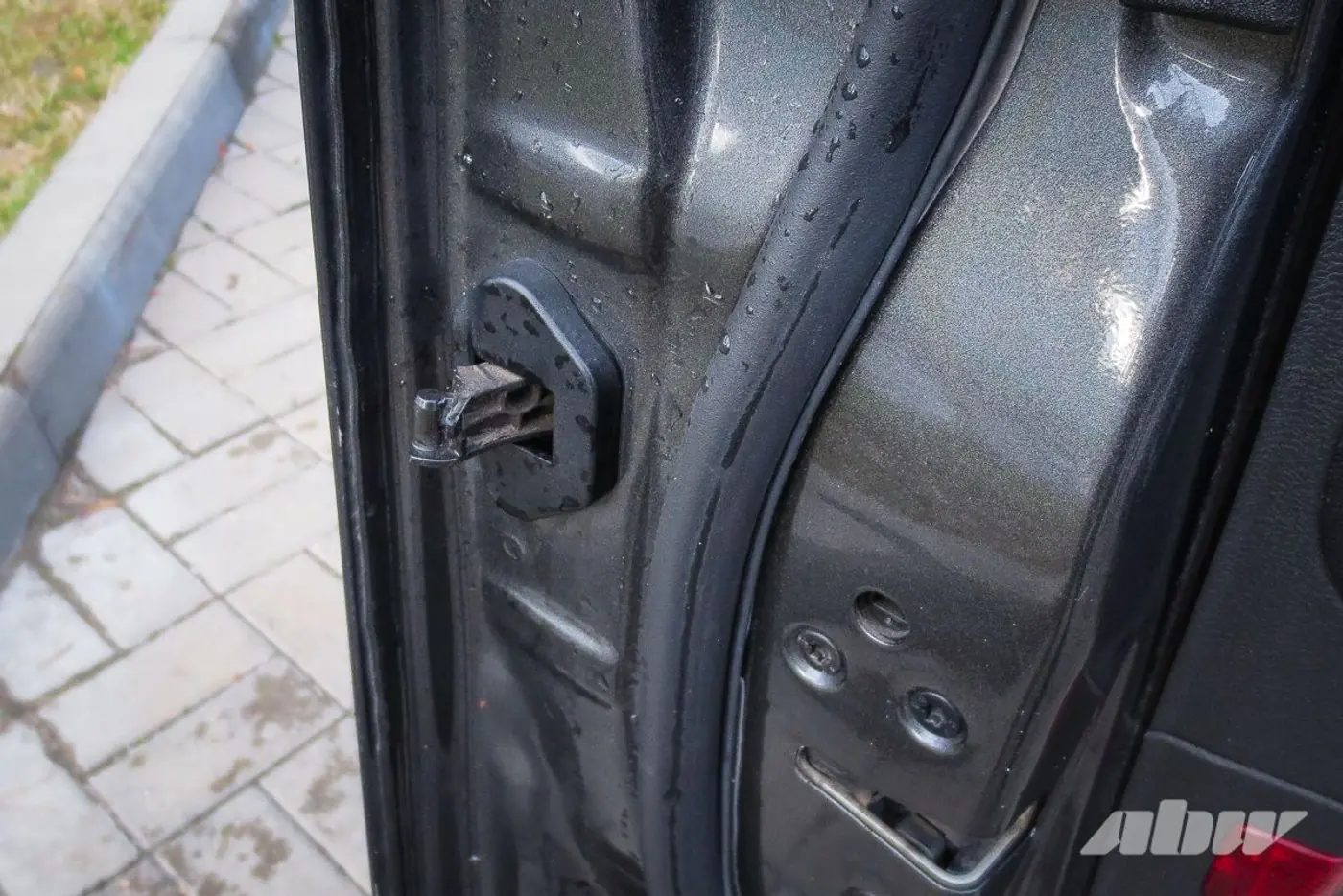 Ford_Focus_дверь