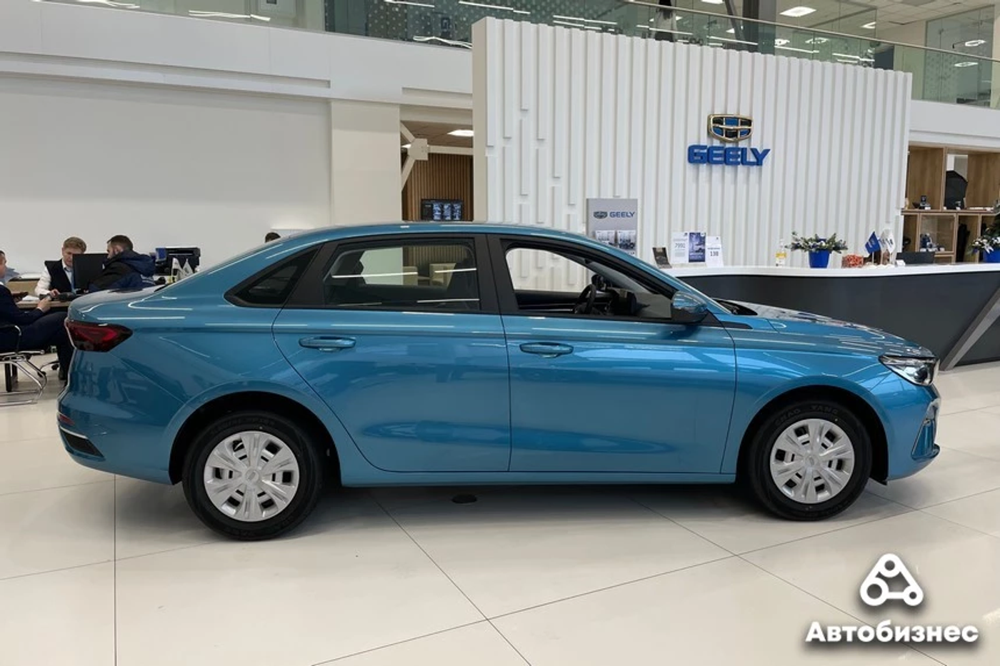 На класс выше? Знакомимся с новым седаном Geely Emgrand