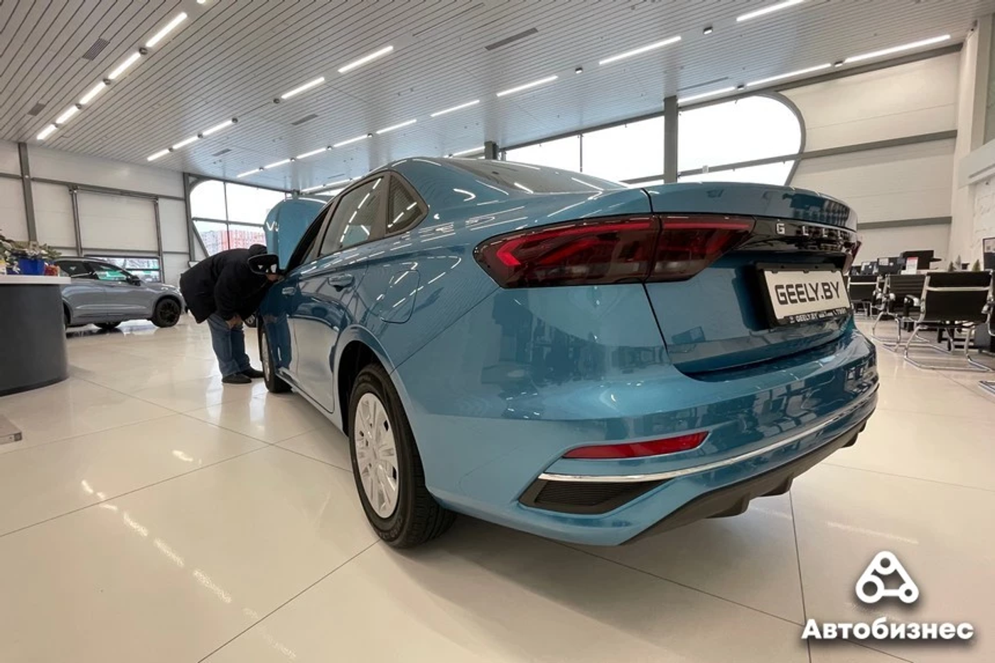 На класс выше? Знакомимся с новым седаном Geely Emgrand