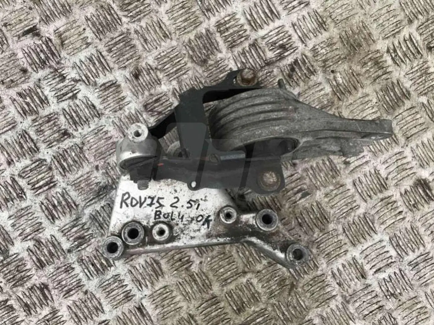 Подушка крепления двигателя к Rover 75 1999