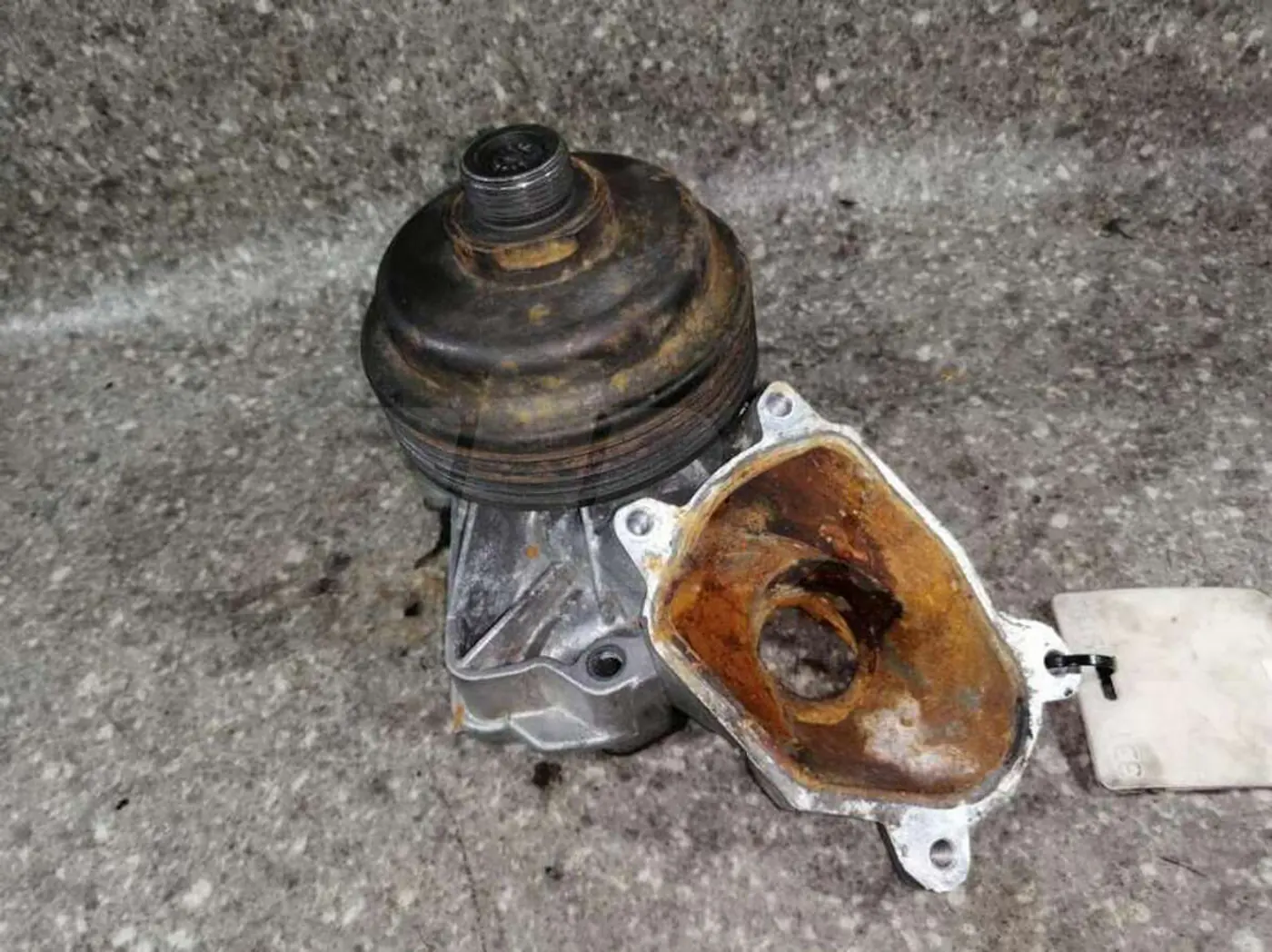 Помпа к BMW 5 2001