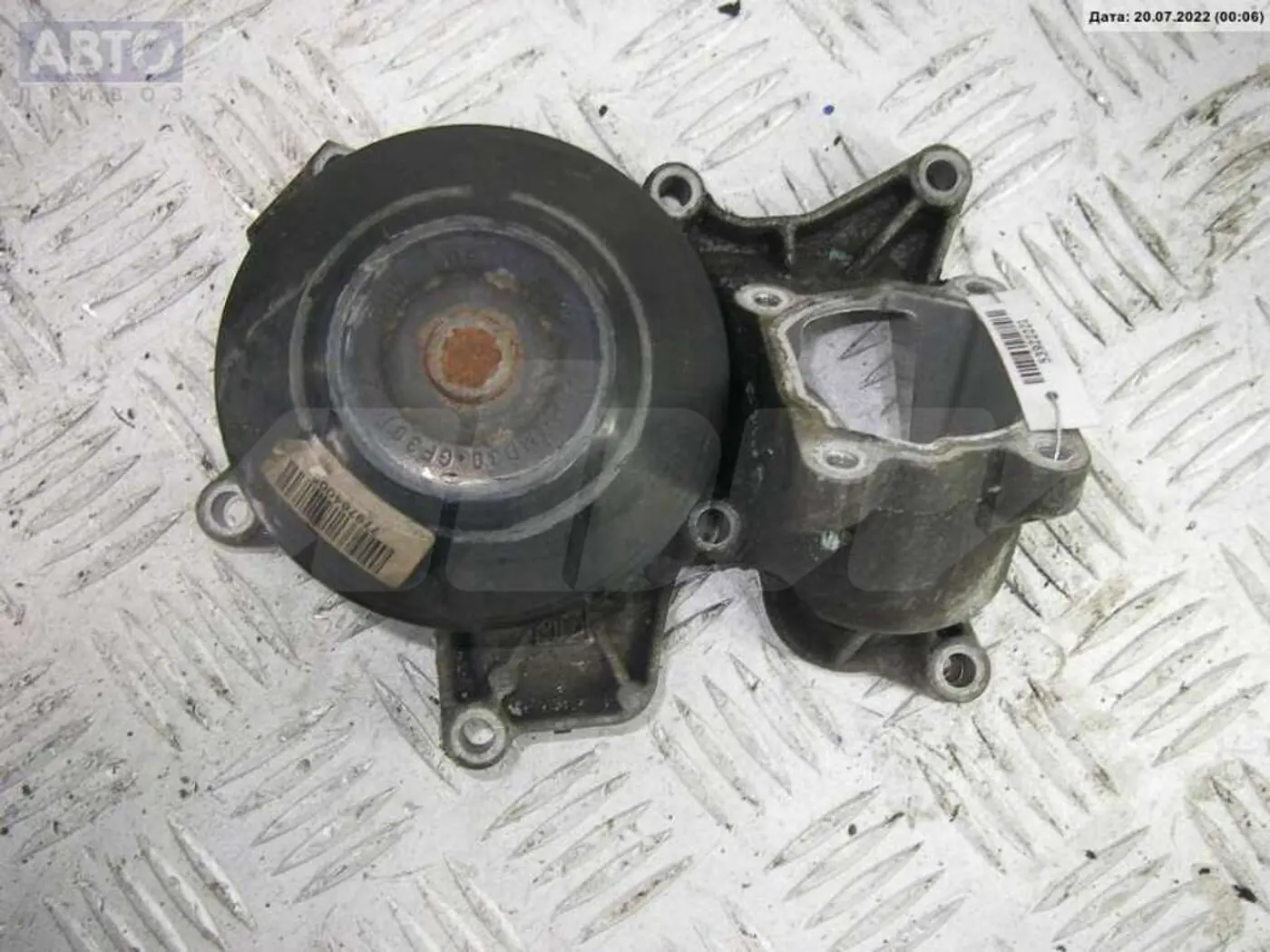 Помпа к BMW 3 series 2008