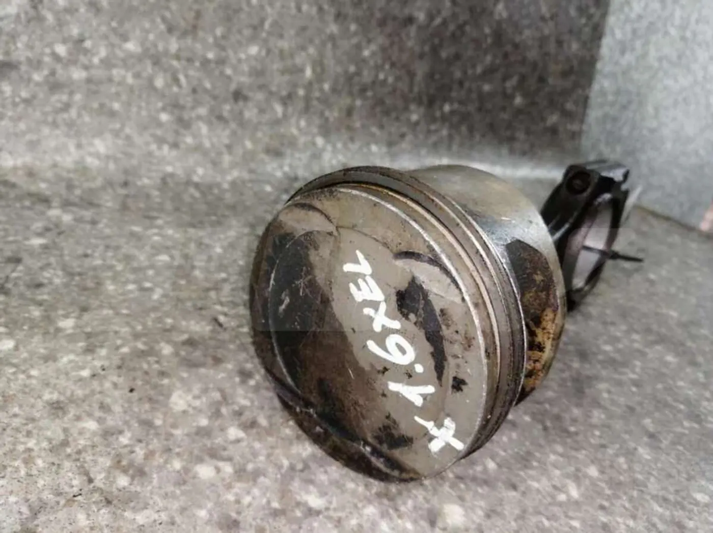 Поршень к Opel Astra 2001