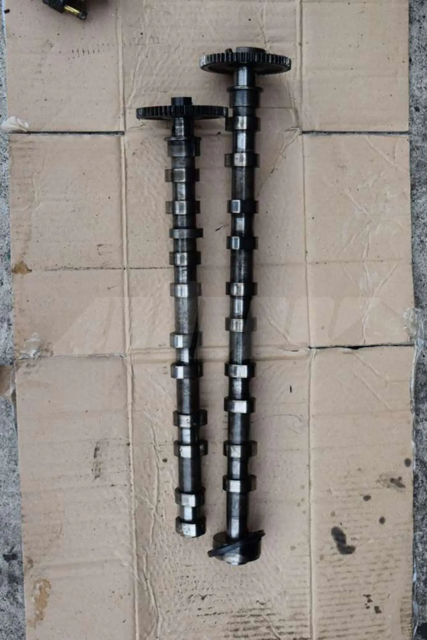 Распредвал к Volvo XC90 2006