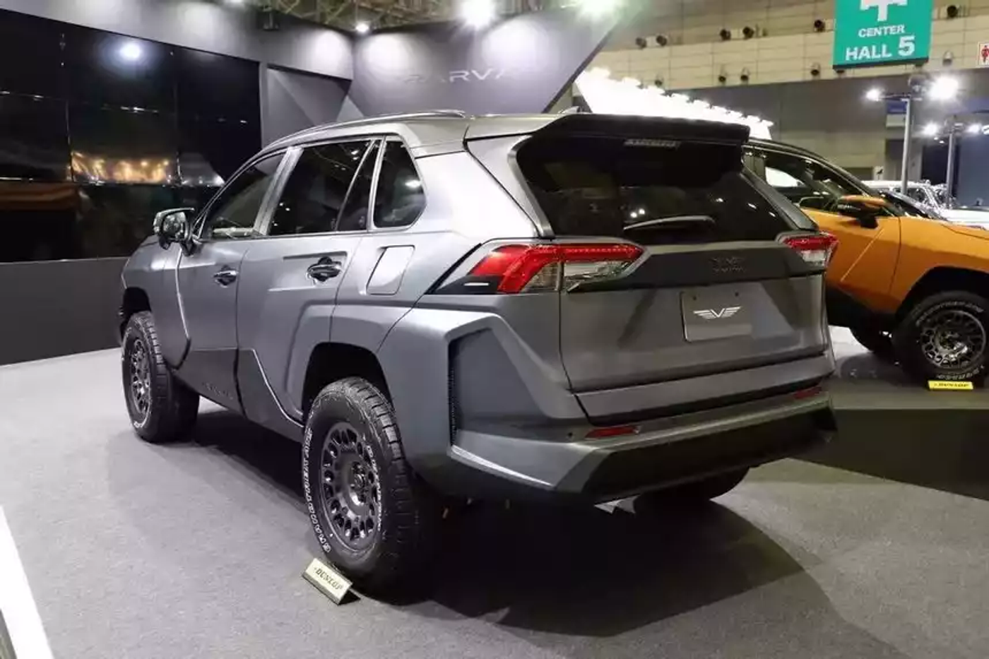 Lexus для путешествий, эксклюзив от Subaru и другие премьеры Токийского автосалона