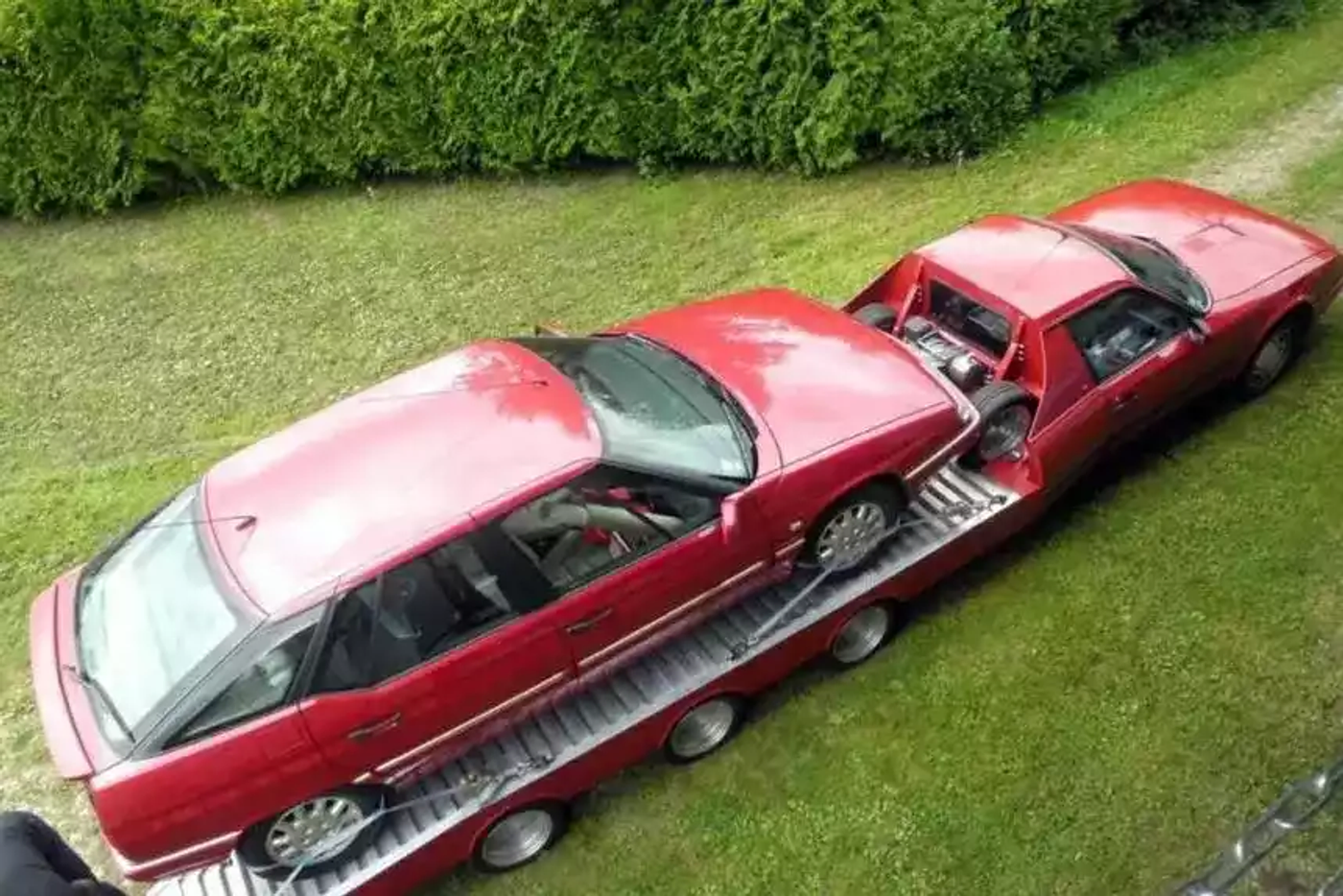 190.000 евро за автовоз. Во Франции продают уникальный 8-колесный Citroёn CX
