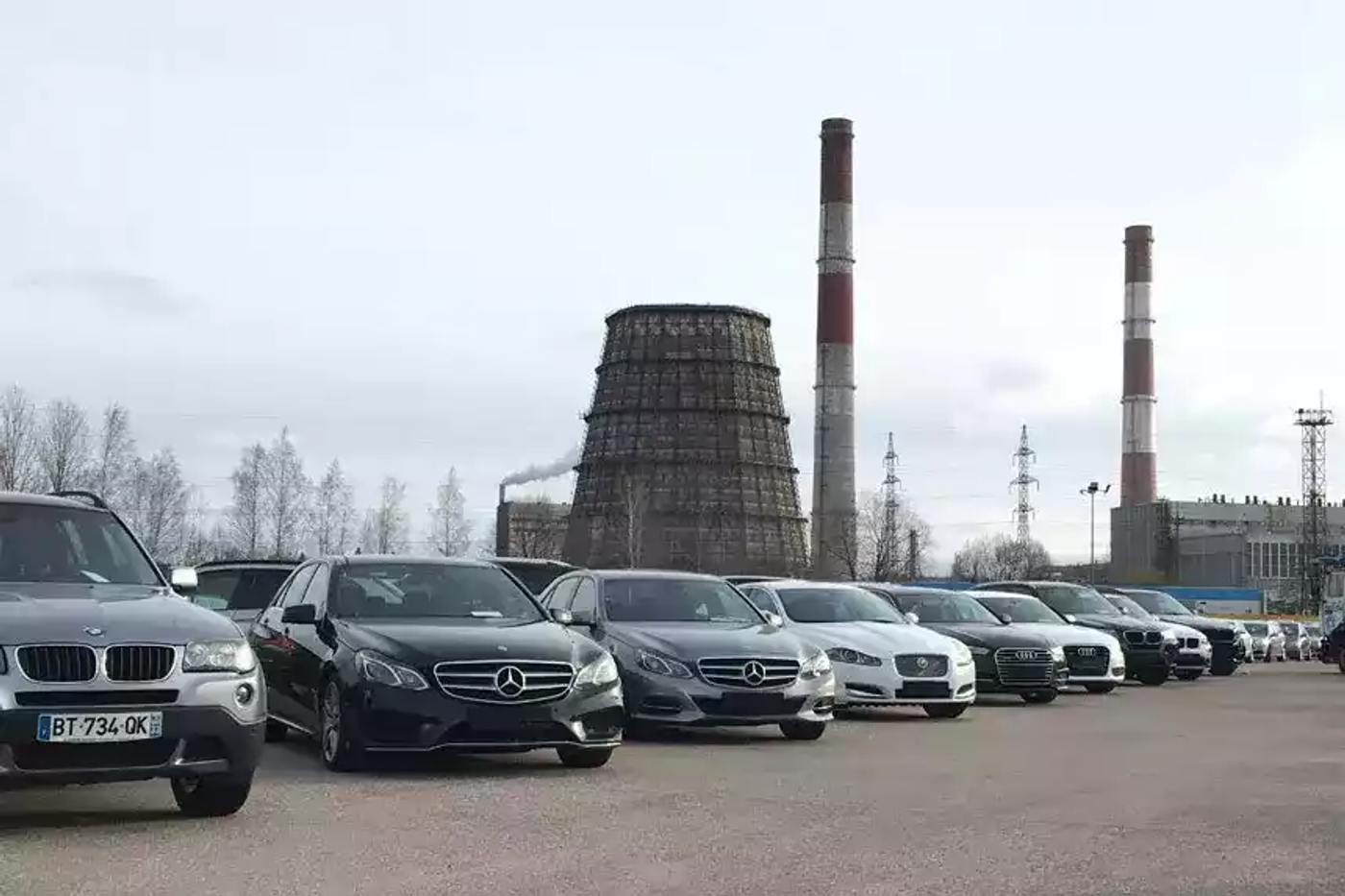 И "сюрприз" внутри. В каком состоянии приходят "свежие" автомобили из США и Европы