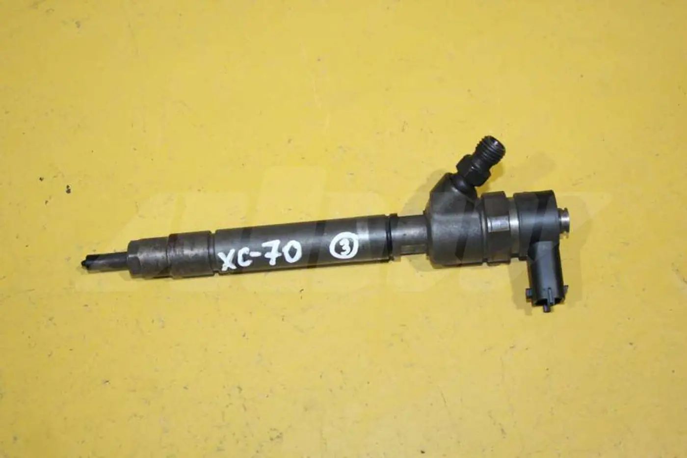 Форсунка к Volvo XC70 2006