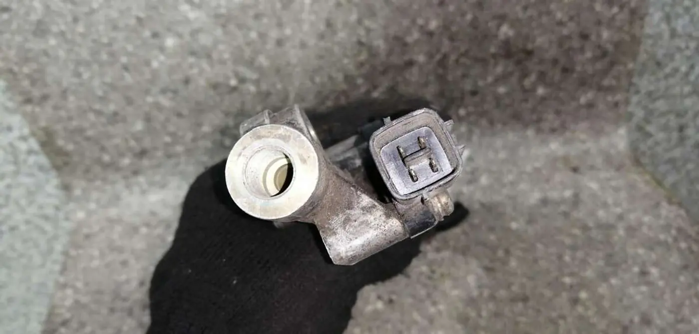 Форсунка к Mazda Xedos 6 1996