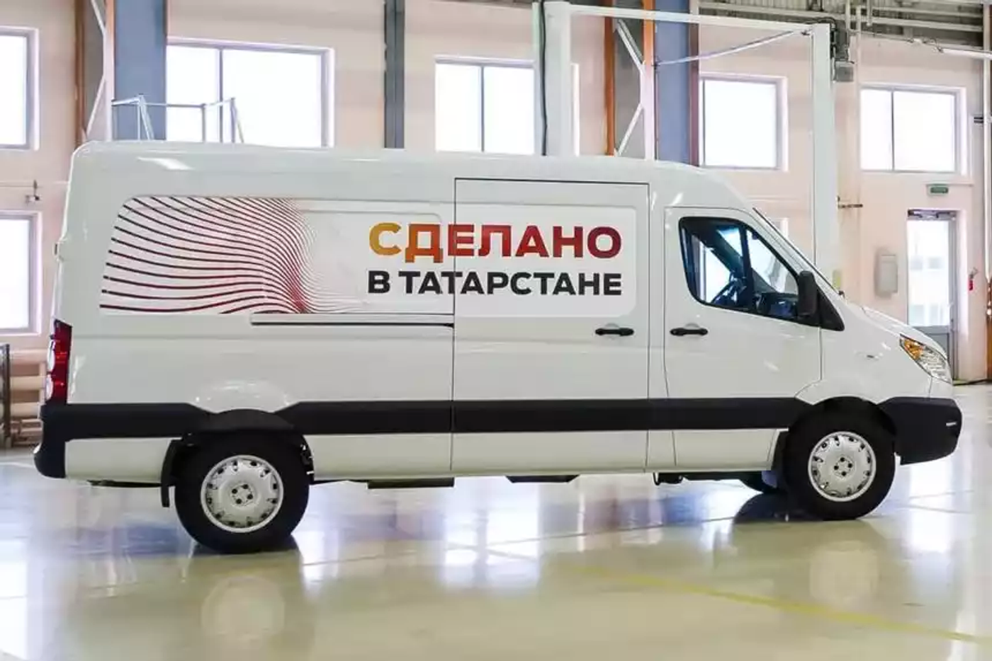 Завод "Соллерс" выпустил более 1100 легких коммерческих автомобилей за два месяца