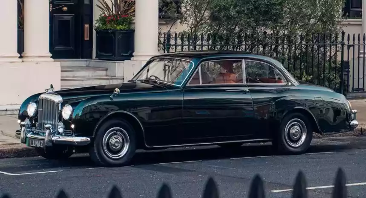 Редчайший Bentley перевели на электротягу –