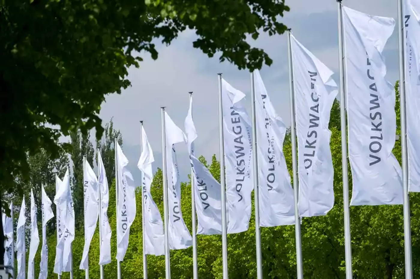 Golf теряет лидерство в Европе, Toyota впереди планеты. Мировой авторынок в 2022 году
