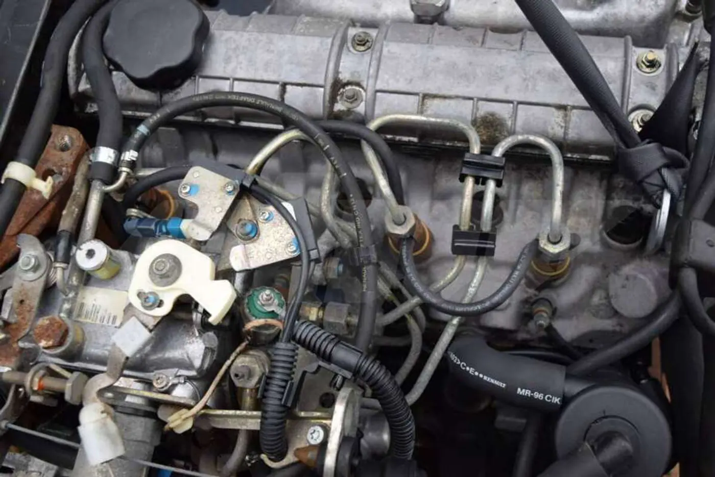 Форсунка к Volvo 460 1996