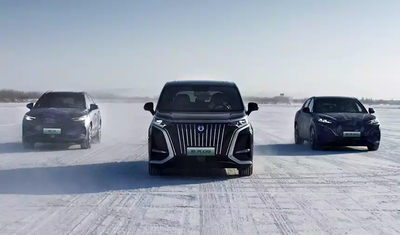 Шпионские хроники: какие автомобильные новинки подоспеют из Китая?