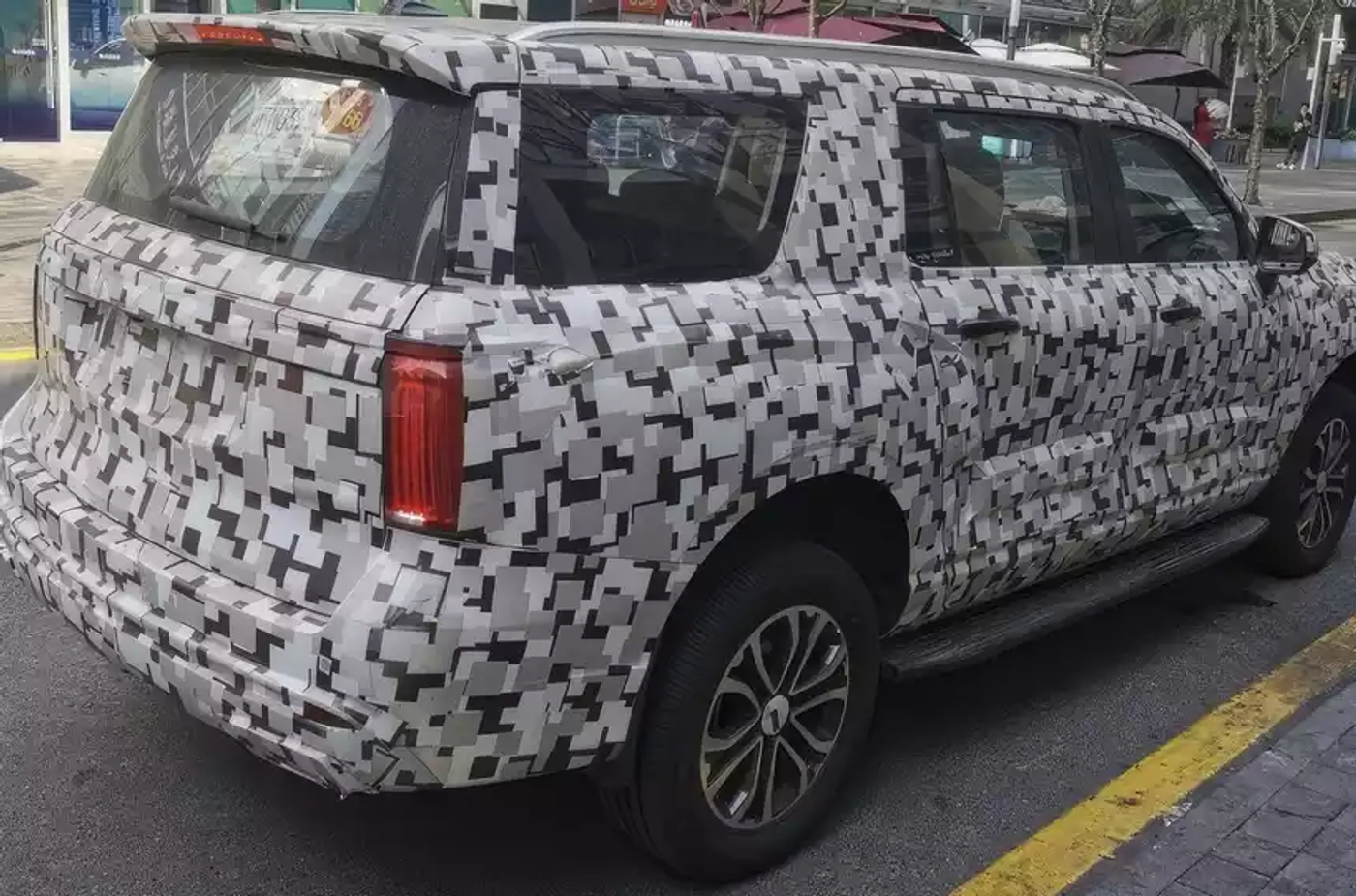 Шпионские хроники: какие автомобильные новинки подоспеют из Китая?