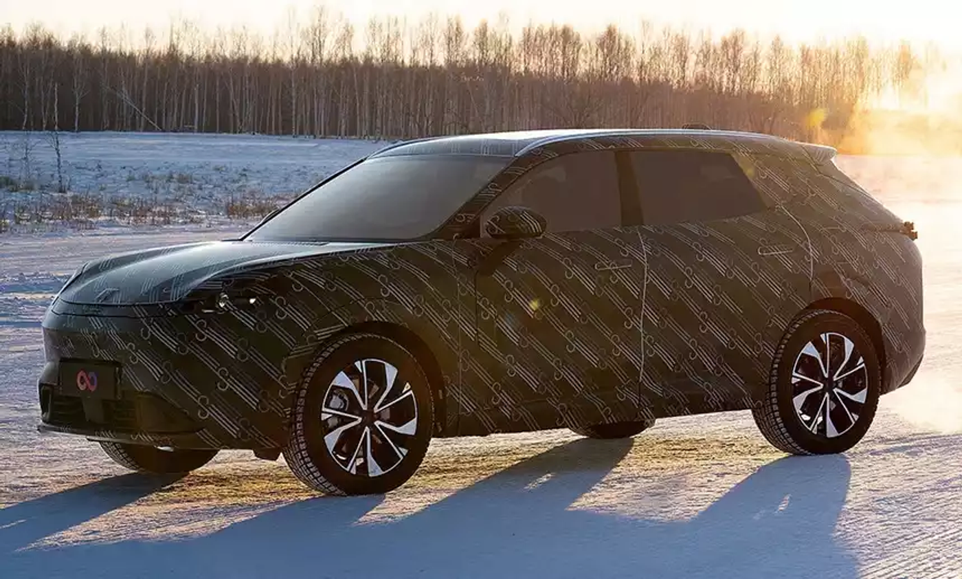Шпионские хроники: какие автомобильные новинки подоспеют из Китая?