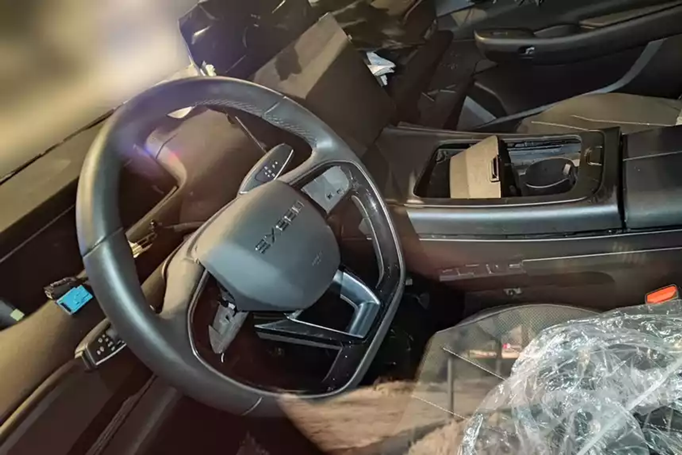 Шпионские хроники: какие автомобильные новинки подоспеют из Китая?